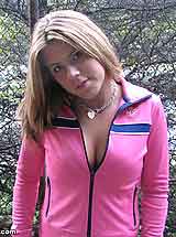 romantic lady looking for men in Bartlett, Illinois