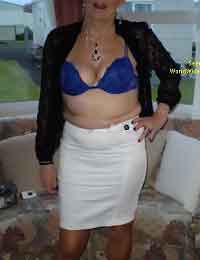 rich fem looking for men in Manly, Iowa