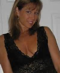 romantic female looking for men in Brookport, Illinois