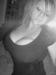 lonely female looking for guy in Spurlockville, West Virginia