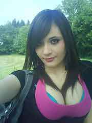 romantic woman looking for guy in Millersville, Maryland